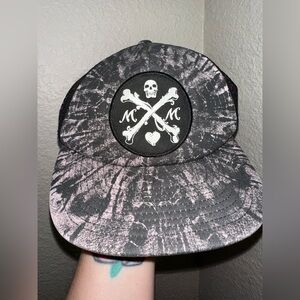 Metal Mulisha Y2K vintage Black and pink trucker Cap with heart skulls